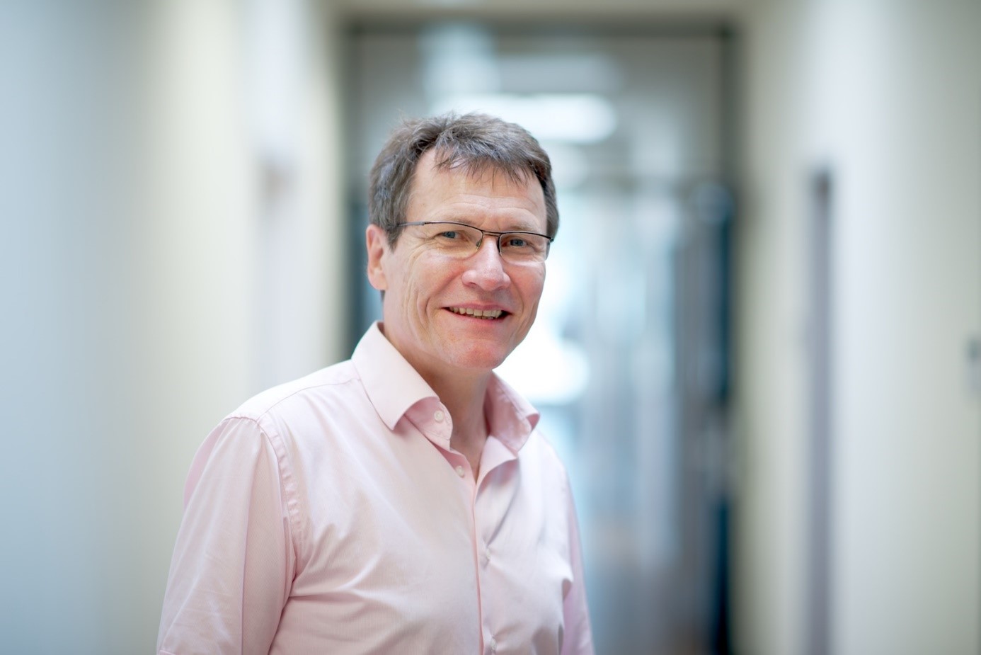 Prof. Dr. Jan Born