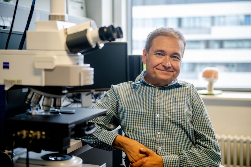 Award ceremony: Onur Güntürkün is Professor of the Year 2025